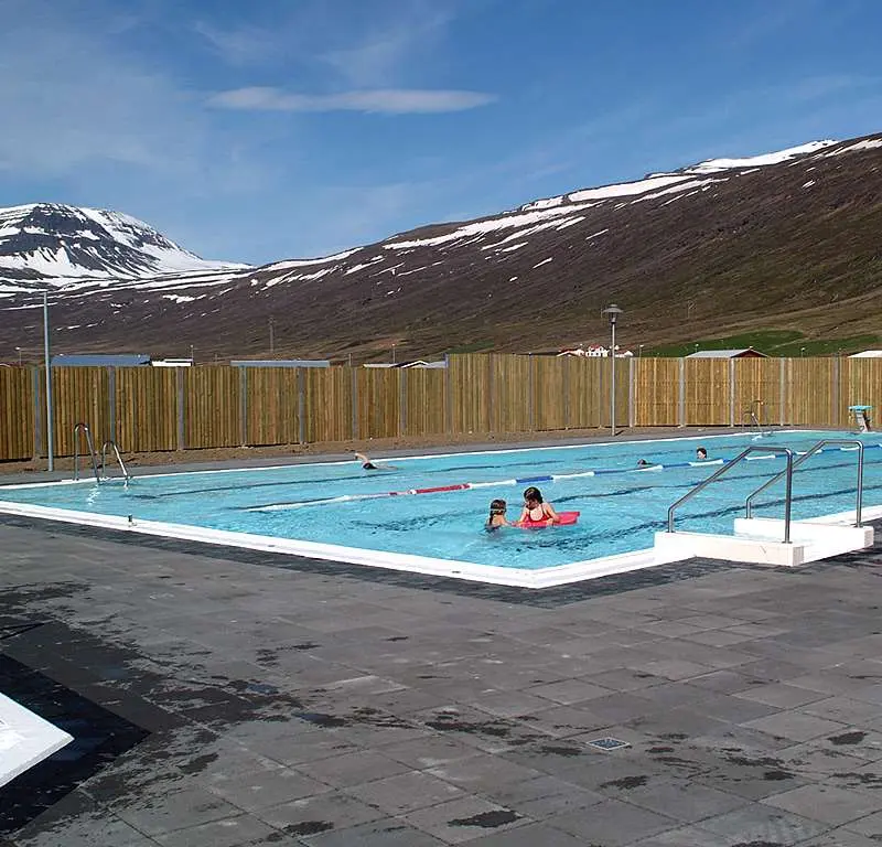 Sundlaug Eskifjarðar