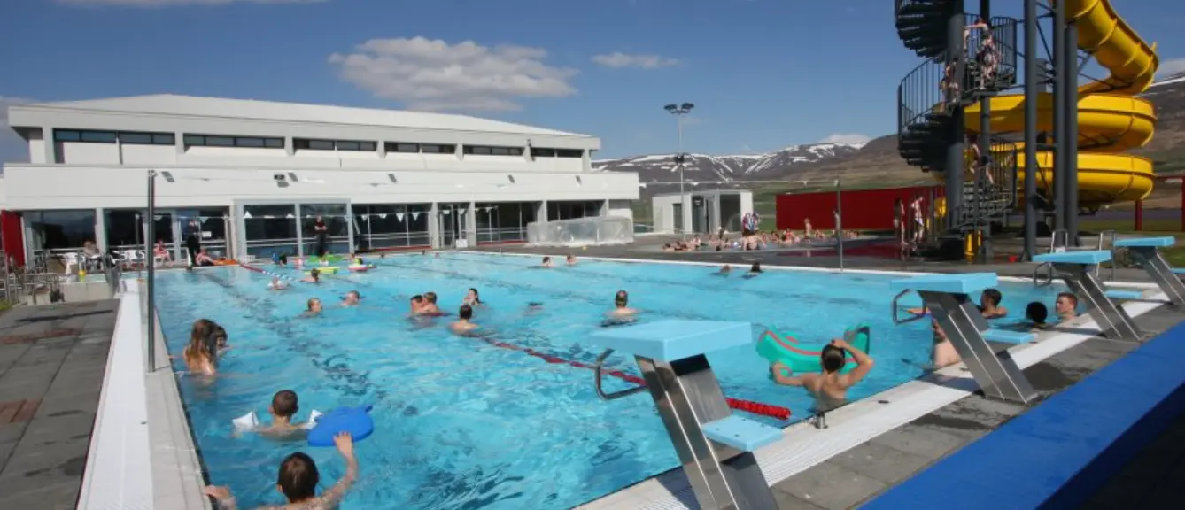 Sundlaugin Hrafnagili